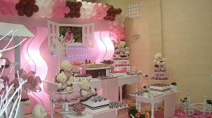 festa rosa e marrom infantil mesa do bolo