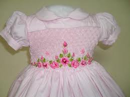 vestido infantil marrom e rosa